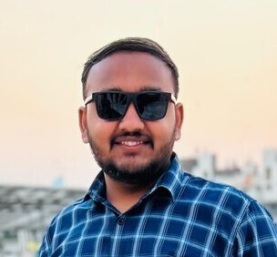 WebVibe Solution Blog Author